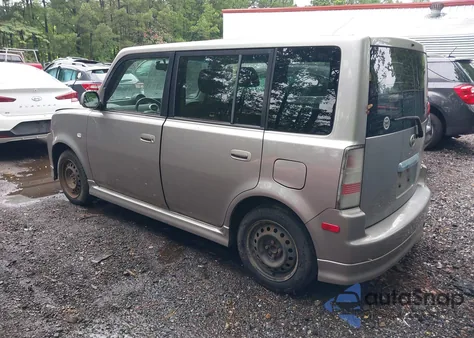 2005 Scion Xb Xb из США, поврежденный, VIN JTLKT324754012202